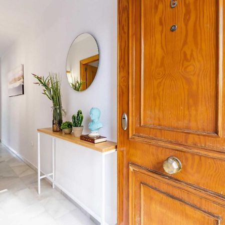 Fuengirola Los Boliches Paseo Maritimo Rey De Espana Esquina Lope De Vega 1 Dormitorio Mas Sofa Cama Salon Mas Cama Supletoria Eksteriør billede